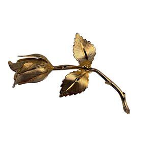 Giovanni Gold Tone Metal Rose Brooch Pin Elegant Floral Jewelry